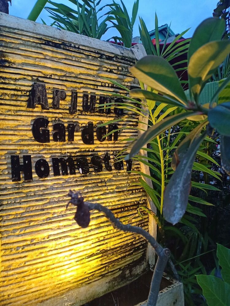 Hostal Arjuna Garden Homestay - Hostel