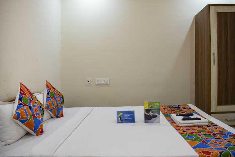 Hotel Fabexpress Sri Lakhsmi Deluxe