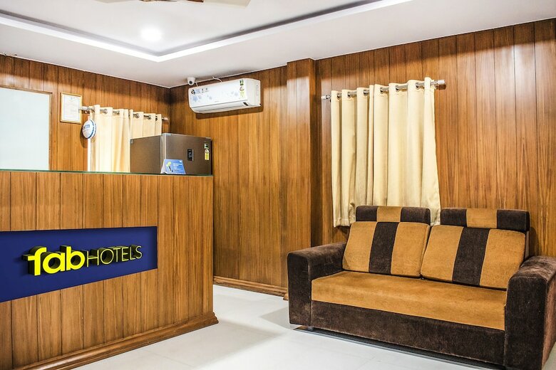 Hotel Fabexpress Sri Lakhsmi Deluxe