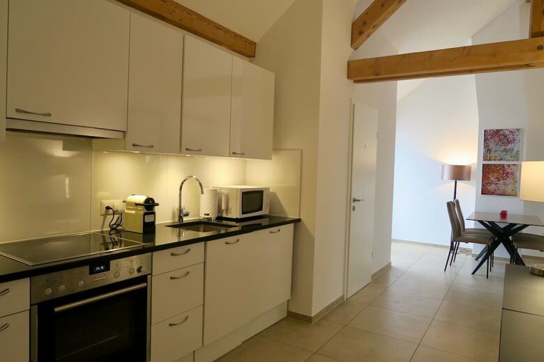 Apartamentos Zurich Furnished Homes