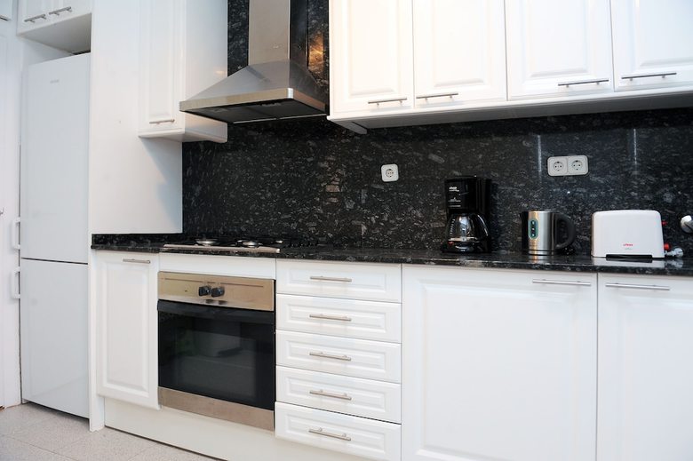Amazing City Center Apartment