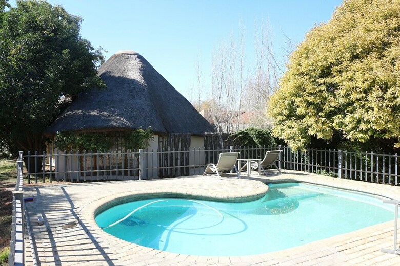 Hotel Indigo Moon Guesthouse