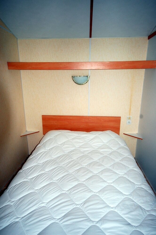 Camping La Cl� Des Champs