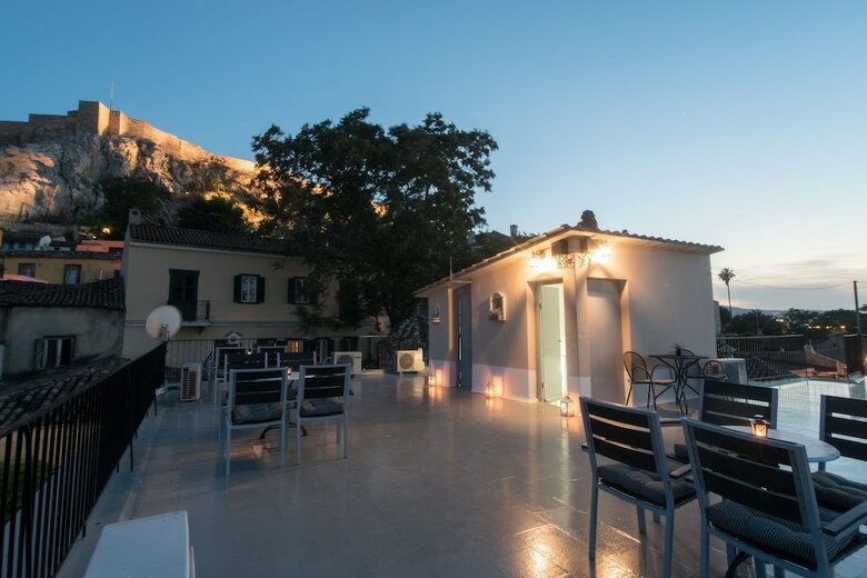 Apartamentos Acro & Polis