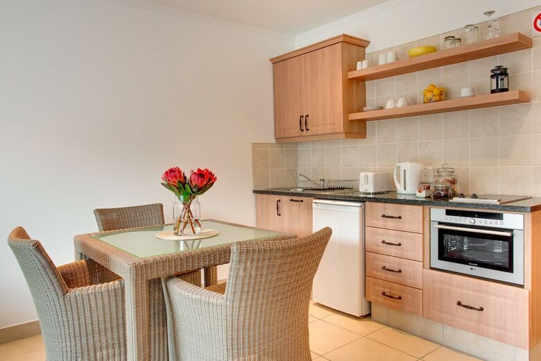 Hotel Limoni Luxury Suites