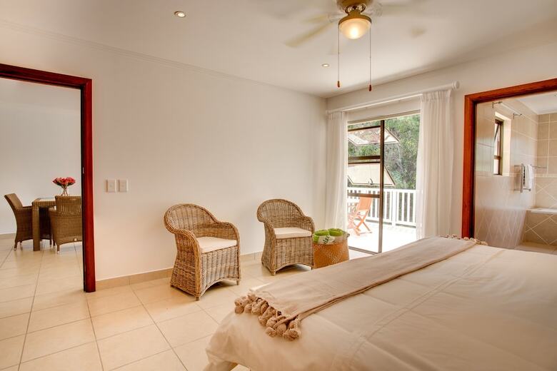 Hotel Limoni Luxury Suites