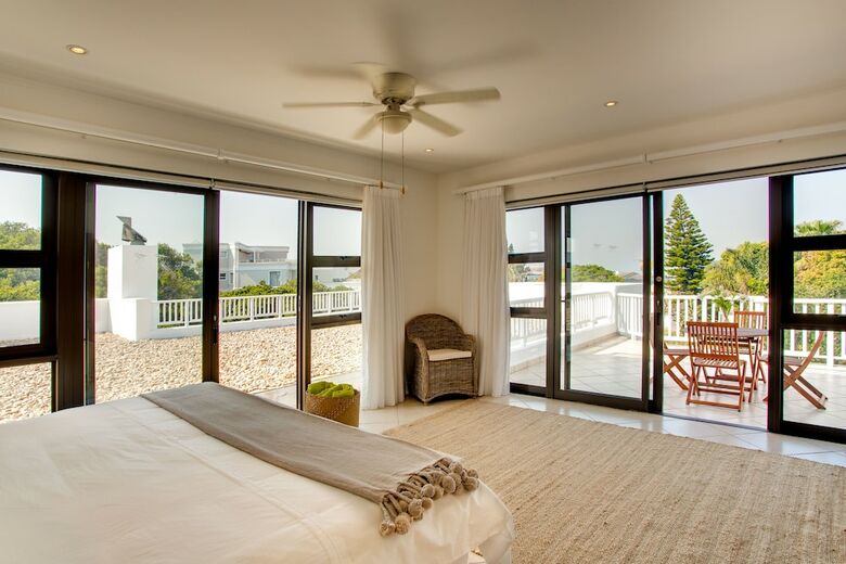 Hotel Limoni Luxury Suites