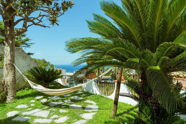 Bed & Breakfast Villa Araucaria
