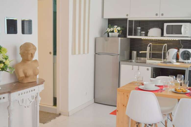 Rh Farinhas 5, Lisbon Center Apartment