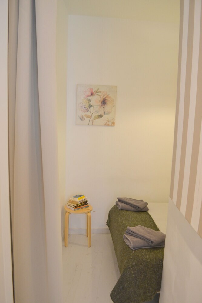 Rh Farinhas 5, Lisbon Center Apartment