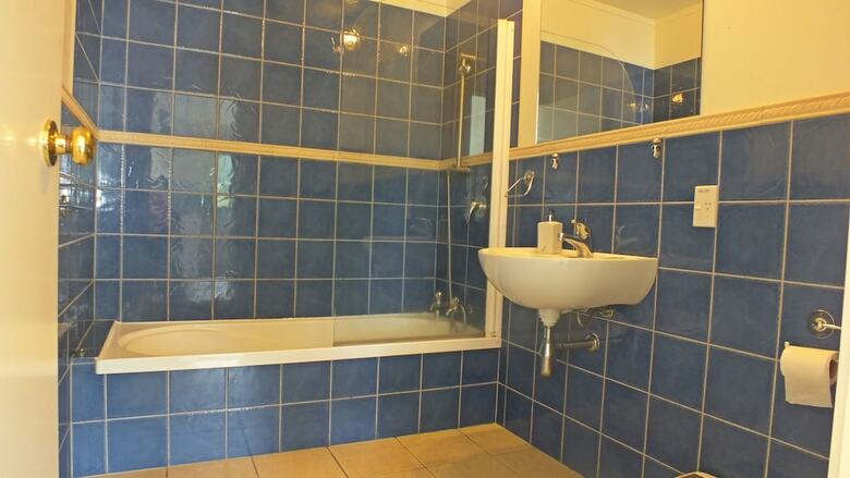 Hostal Bay Adventurer