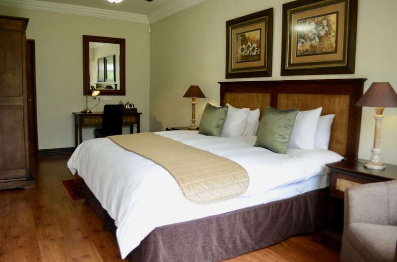 Hotel 5 On Jean