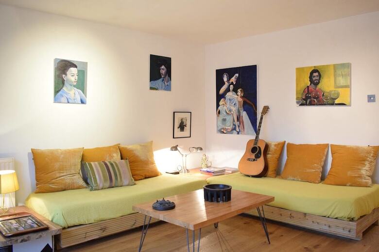 Apartamentos Artistically Decorated 1 Bedroom Flat In Limehouse