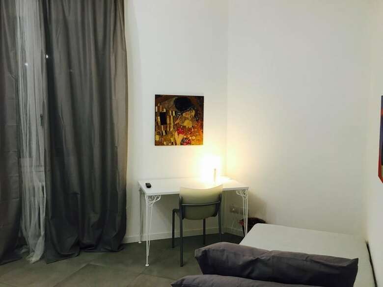 Bed & Breakfast Room Center Station 2