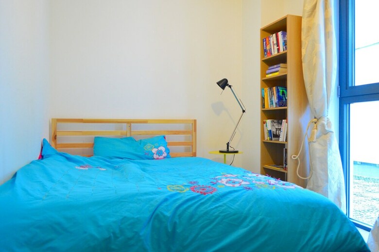 Modern 3 Bedroom Apartment On Dalston Square