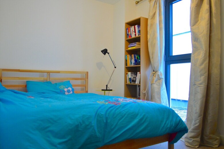Modern 3 Bedroom Apartment On Dalston Square
