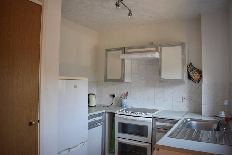 Modern Studio Apartment In South Bermondsey