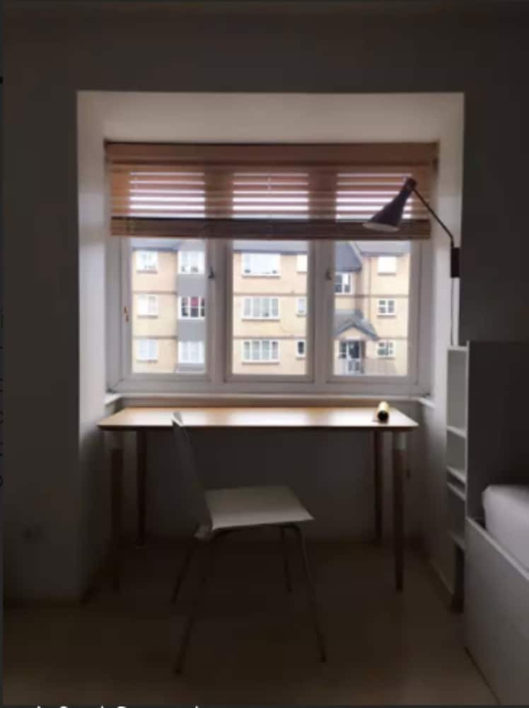 Modern Studio Apartment In South Bermondsey