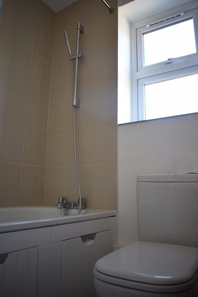 Modern Studio Apartment In South Bermondsey