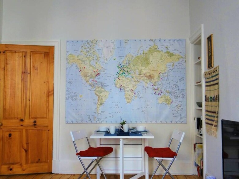 2 Bedroom Apartment In Edinburgh Sleeps 4