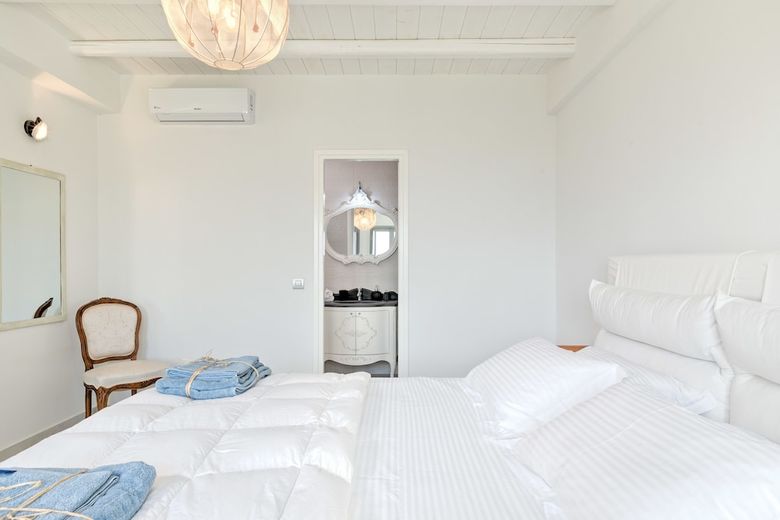 Villa On The Rocks Antiparos