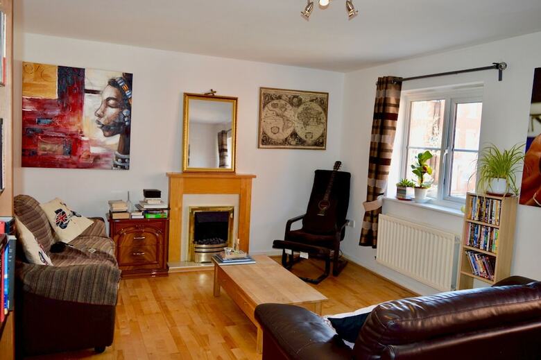 Charming 1 Bedroom House In Fishpond