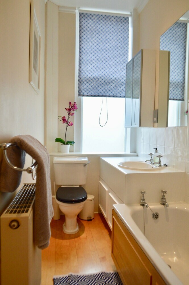 Apartamentos Sunny First Floor Stockbridge Flat