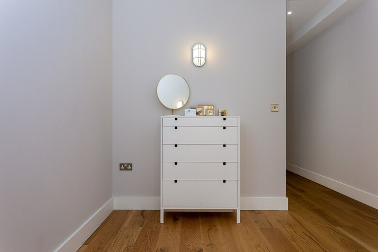 Apartamentos 1 Bedroom Converted Warehouse In Stoke Newington