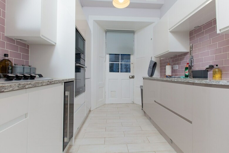 2 Bedroom Apartment In New Town