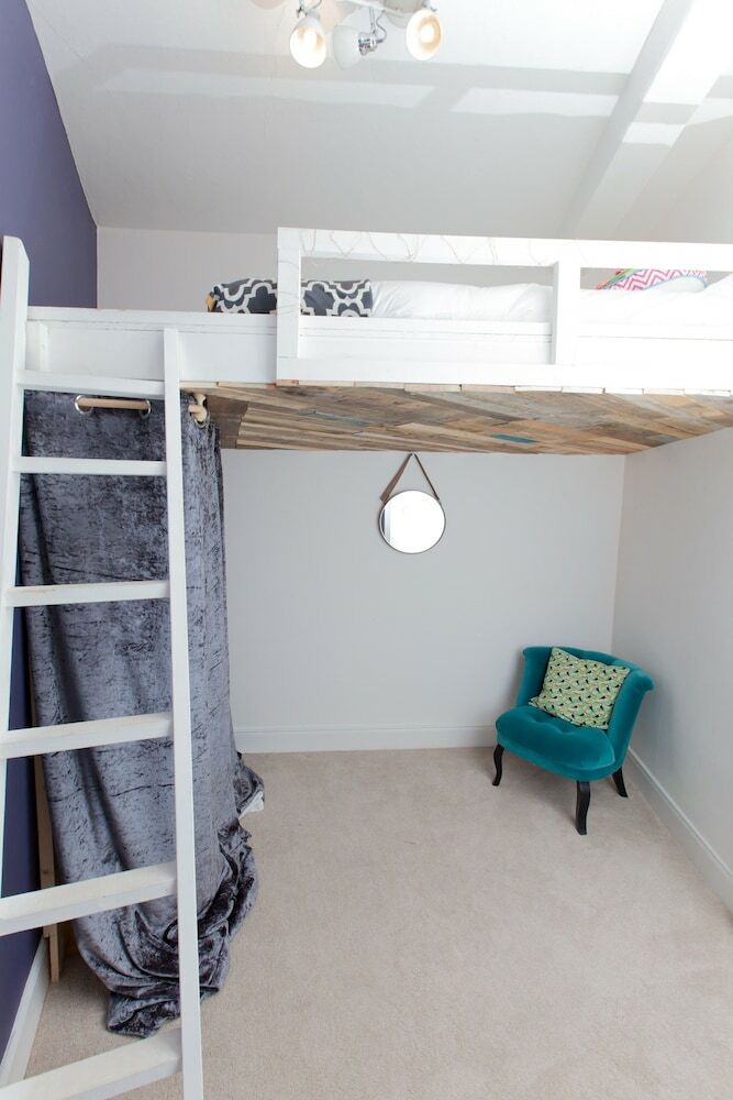 2 Bedroom Apartment In New Town