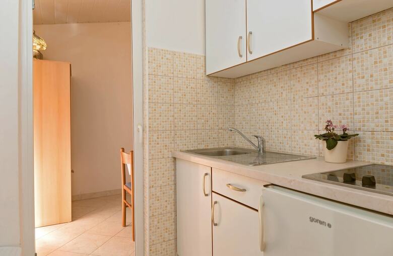 Beach Resort Apartments Bucina