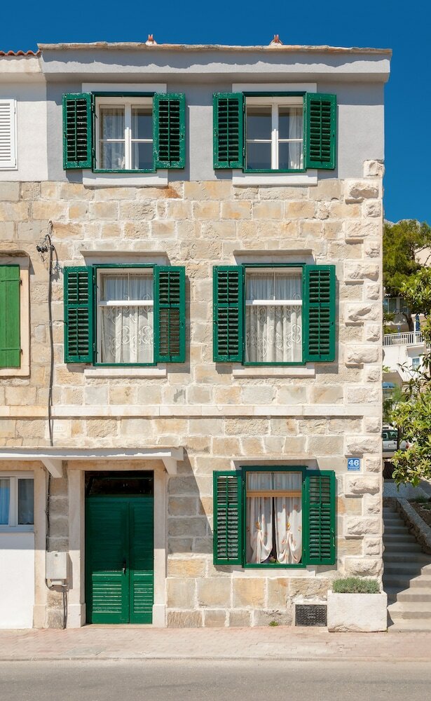 Beach Resort Apartments Podspiline