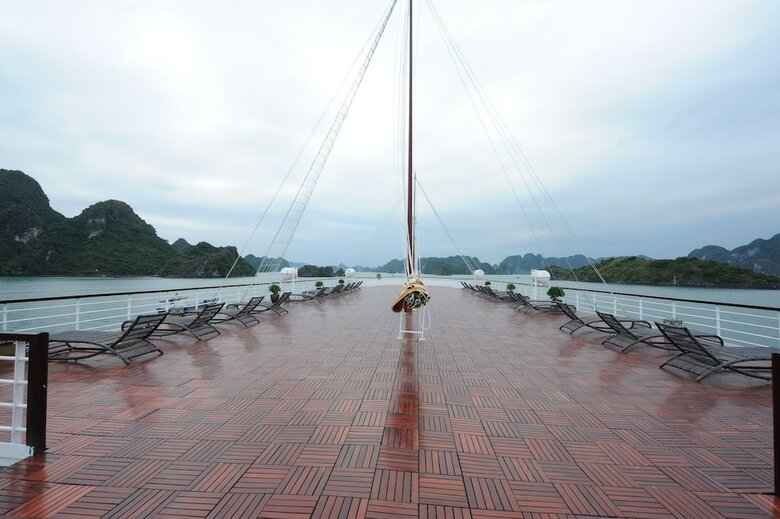 Sealife Legend Cruises