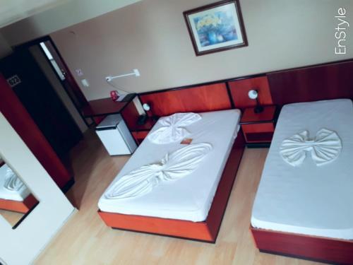 Geneviee Palace Hotel