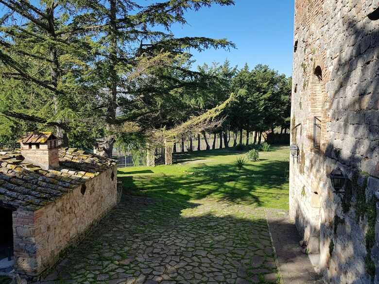 Villa Laura - Fattoria Di Larniano