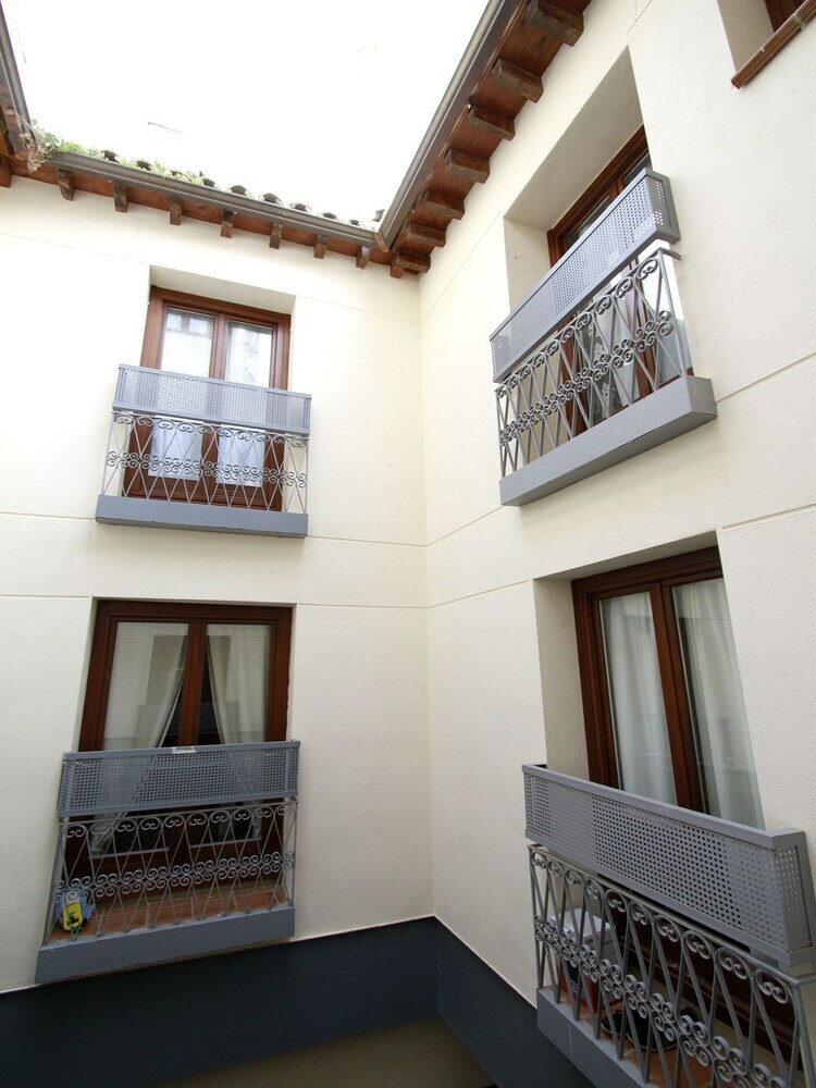 Apartamentos Toledo Suite