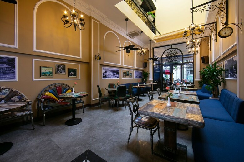 Hostal Little Charm Hanoi Hostel