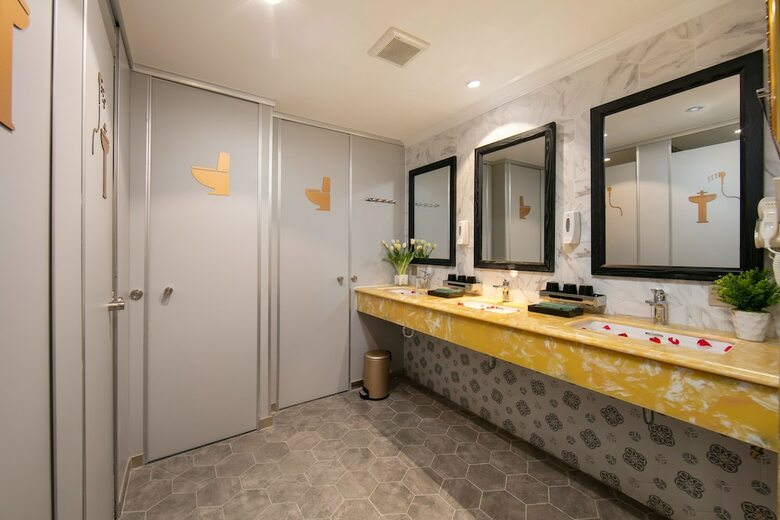 Hostal Little Charm Hanoi Hostel