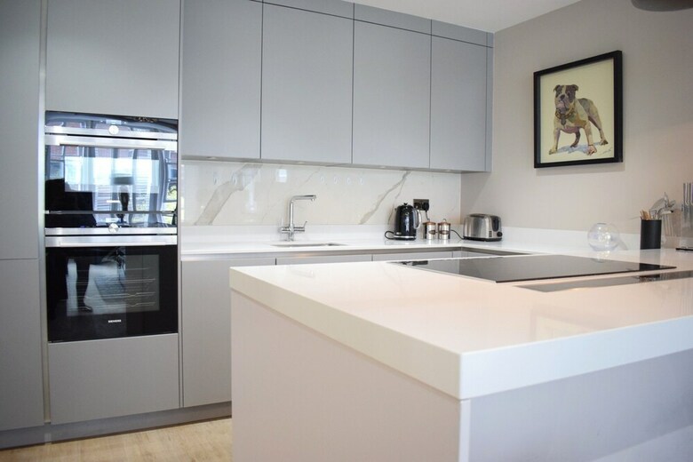 Apartamentos Luxurious 2 Bedroom In Bayswater