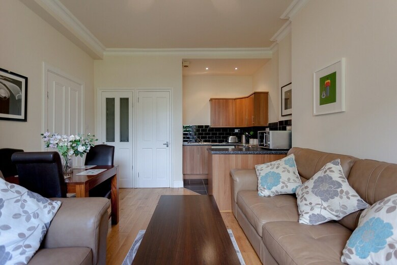 Apartamentos 1 Bedroom Traditional Leith Flat