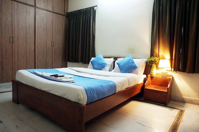 Hotel Oyo 18454 Hallmark Inn Begumpet