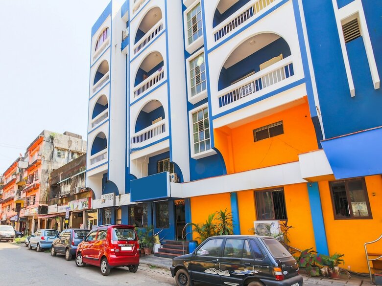 Oyo 18505 Hotel Rukmini