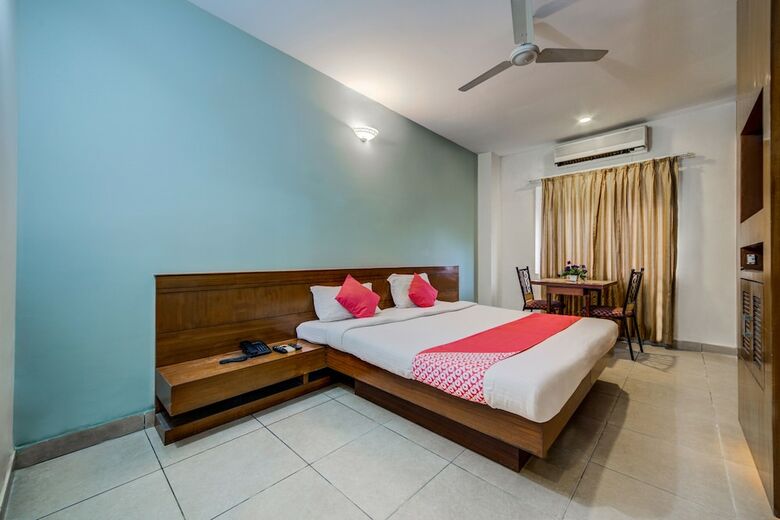 Hotel Oyo 18529 Hallmark Inn Jubilee Hills