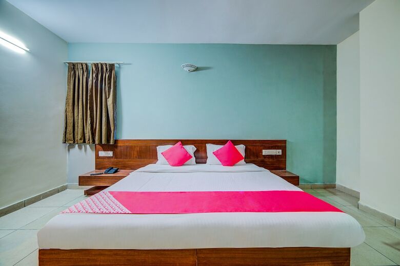 Hotel Oyo 18529 Hallmark Inn Jubilee Hills