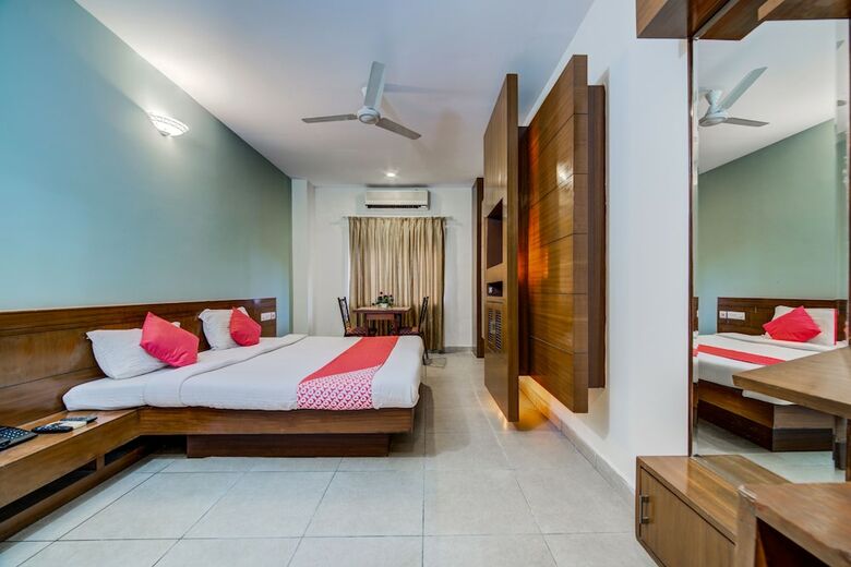 Hotel Oyo 18529 Hallmark Inn Jubilee Hills