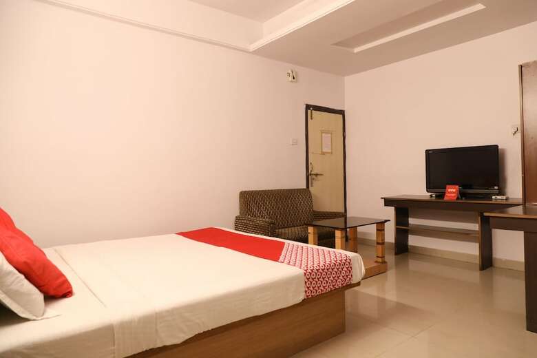 Oyo 8115 Hotel Vinayak Inn