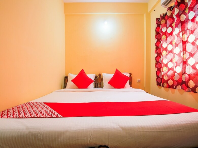 Hotel Oyo 22418 Frank Rooms