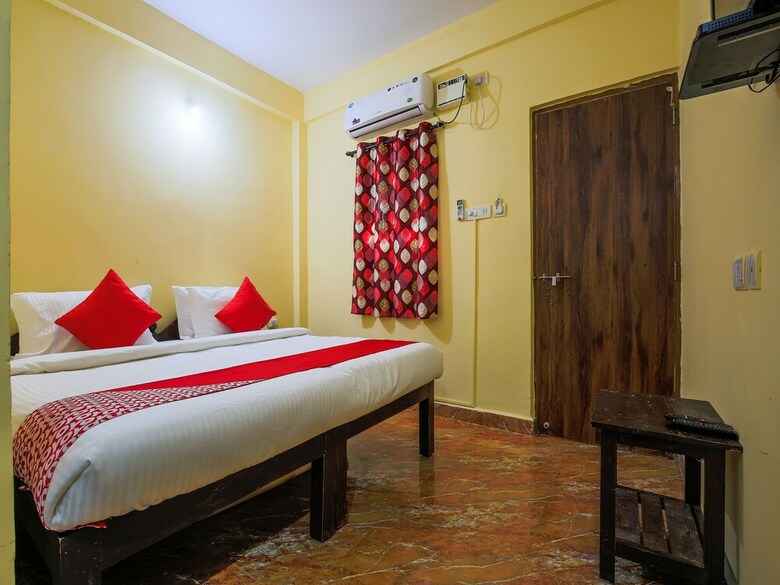 Hotel Oyo 22418 Frank Rooms