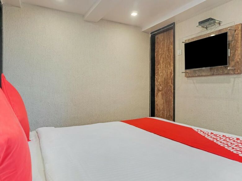 Oyo 22571 Hotel Sarathi
