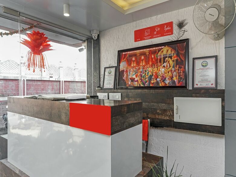 Oyo 22571 Hotel Sarathi
